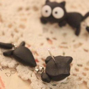Handmade Staring Black Cat Cartoon Earrings